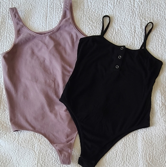 Bodysuits - Picture 1 of 1